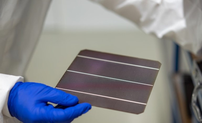 Revolutionizing Solar: UK's Oxford PV Set to Amplify Production of Game-Changing Perovskite-Silicon Tandem Technology in 2024 [Image: Oxford PV]
